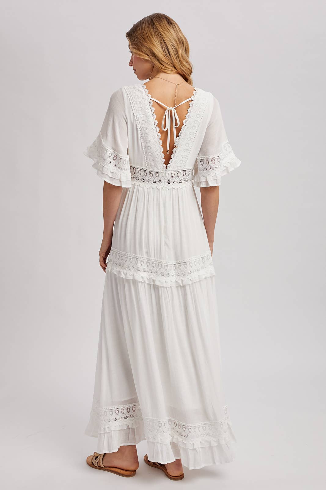 V-NECK LACE TRIM MAXI DRESS