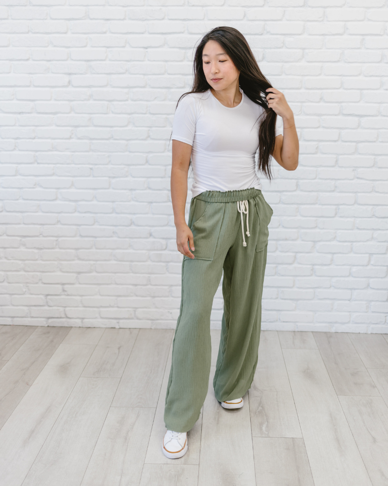 Solid Wide Leg Pants with Pockets green