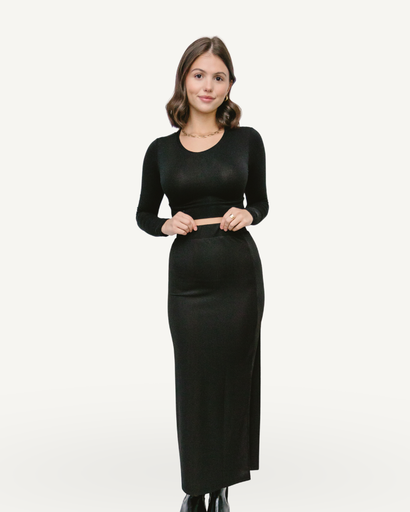 Ribbed Knit Midi Skirt with Slit
