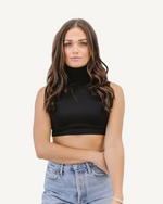 Sleeveless Turtleneck Halftee