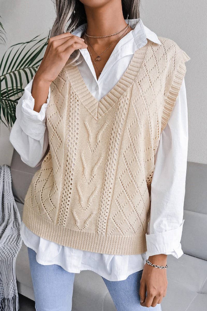 V-Neck detailed Sweater Vest