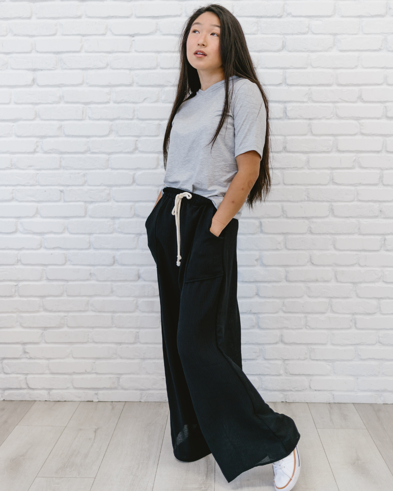 Solid Wide Leg Pants with Pockets black