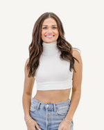 Sleeveless Turtleneck Halftee