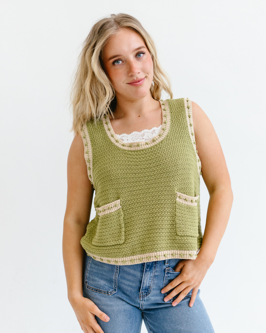Contrast Trim Knit Top