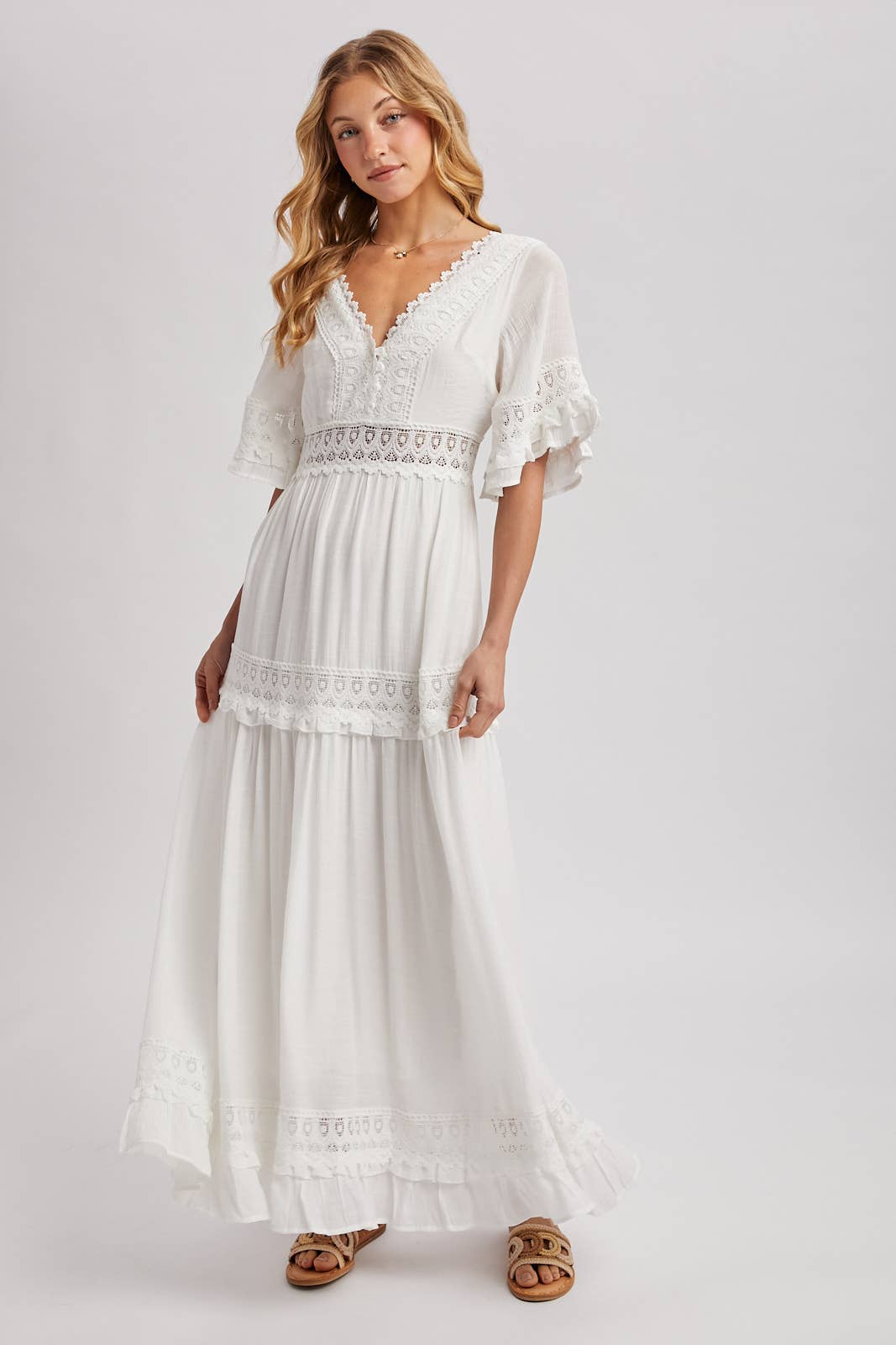 V-NECK LACE TRIM MAXI DRESS