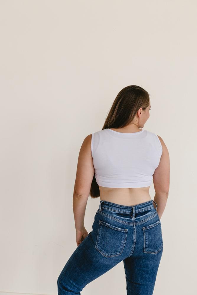 white crop top made from soft cotton blend, Crew Neck Tank Halftee.