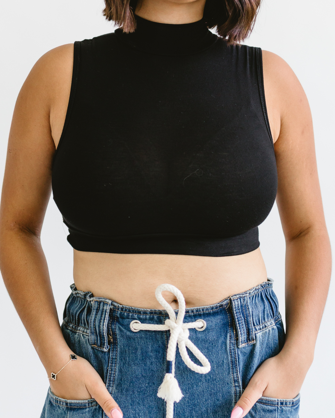 Mock Neck Sleeveless Halftee