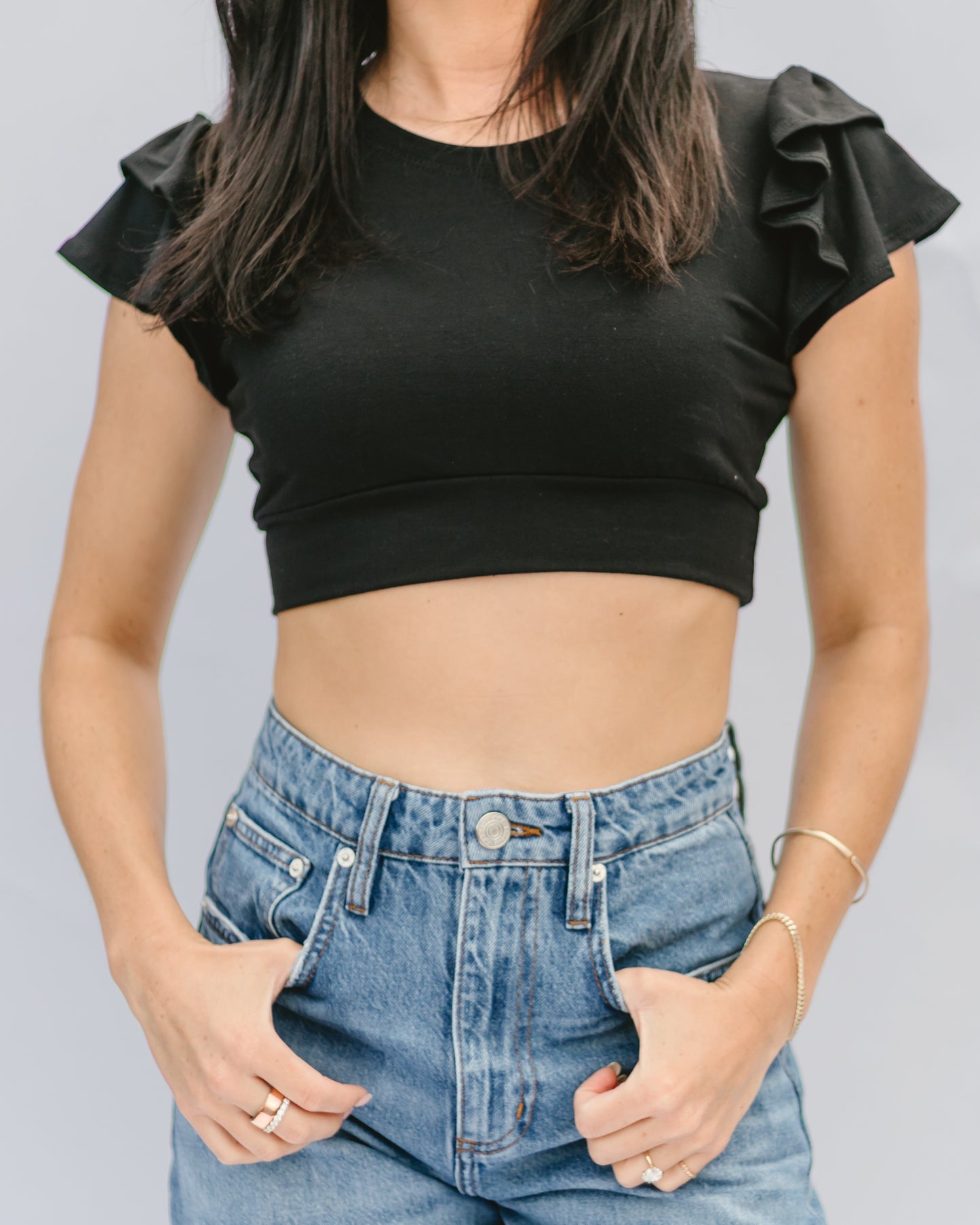 Ruffle Sleeve