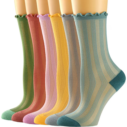 Delicate Ruffle Trim Socks