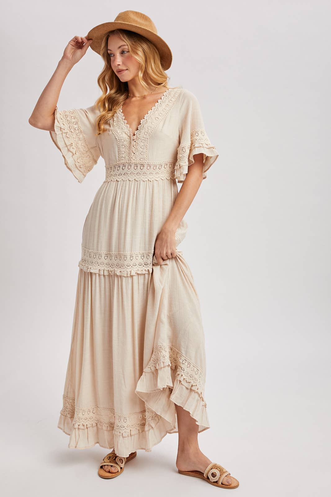 V-NECK LACE TRIM MAXI DRESS