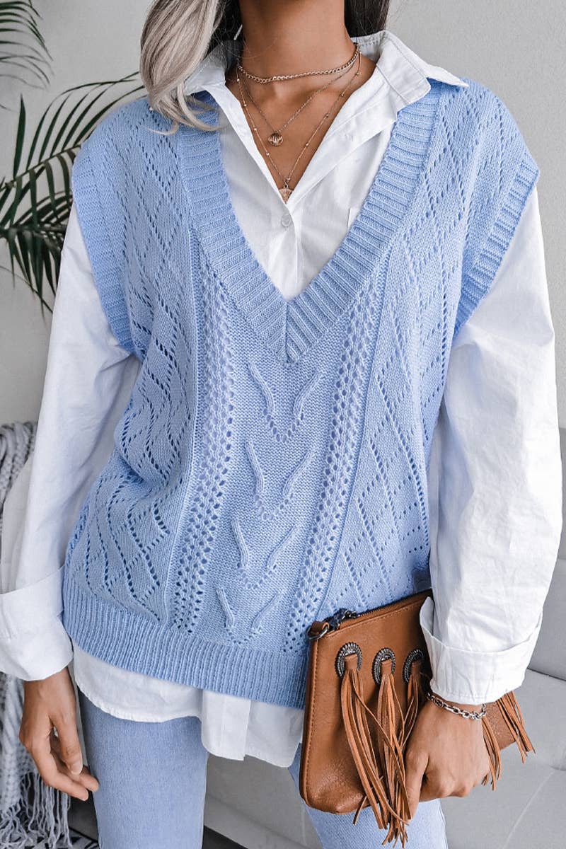 V-Neck detailed Sweater Vest