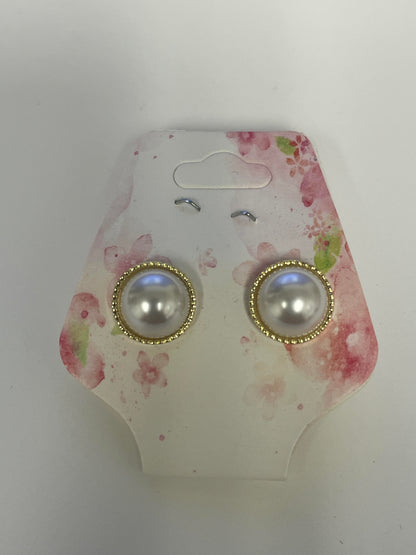 Pearl-Like Earrings
