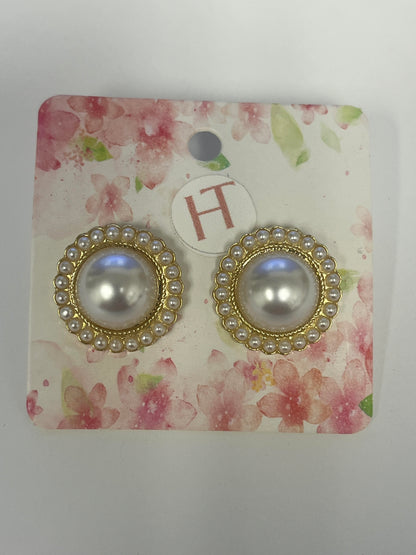 Pearl-Like Earrings