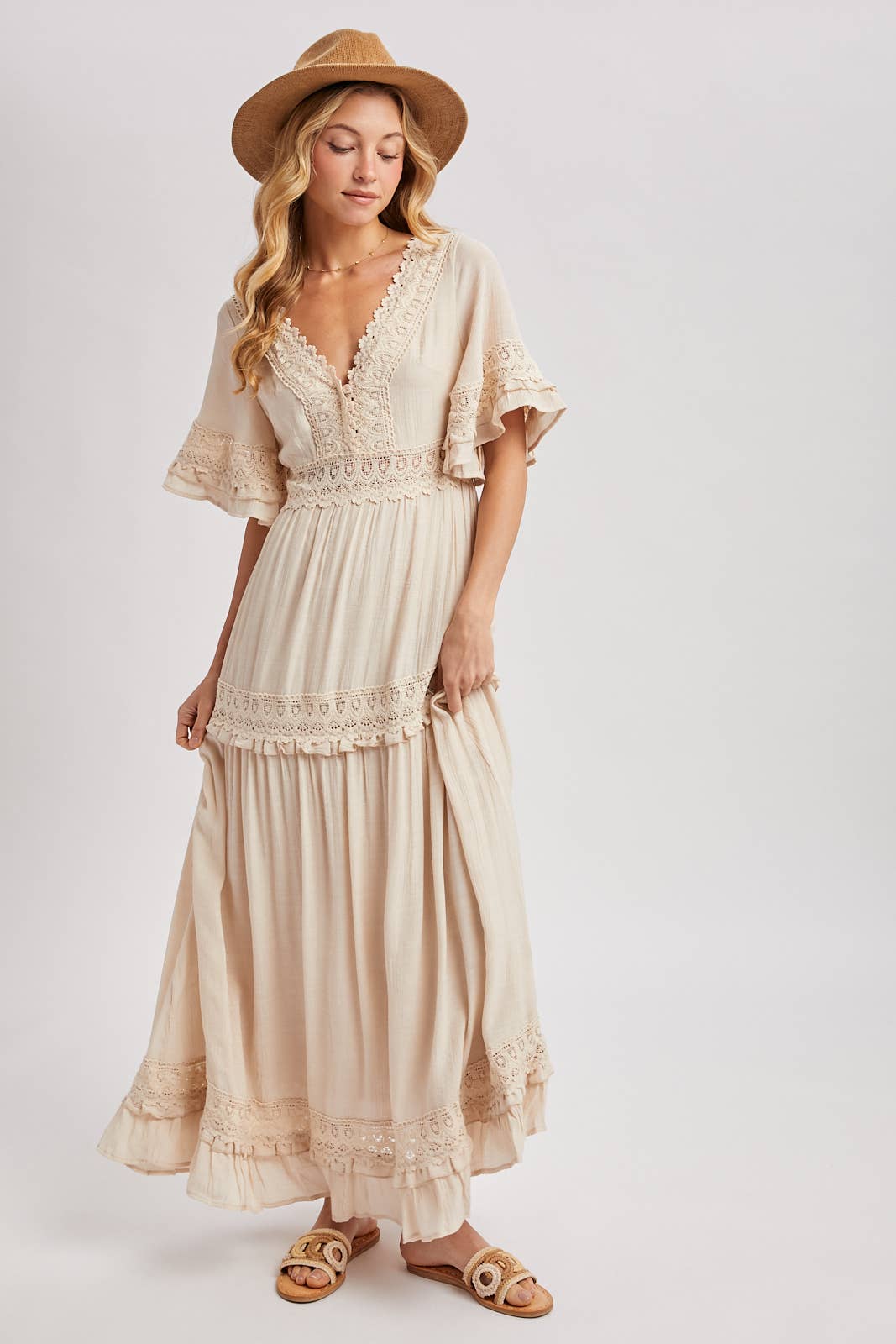 V-NECK LACE TRIM MAXI DRESS