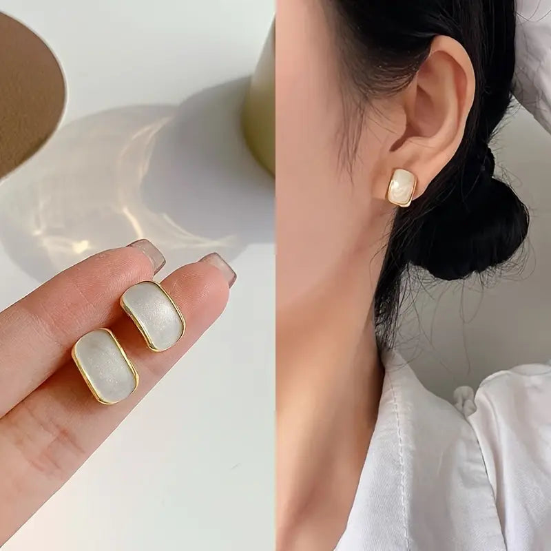 Pearl-like Earrings