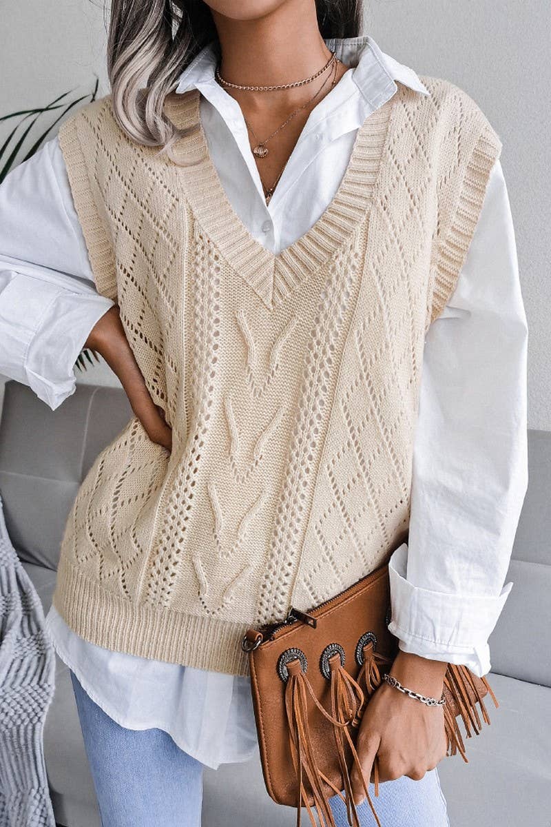 V-Neck detailed Sweater Vest