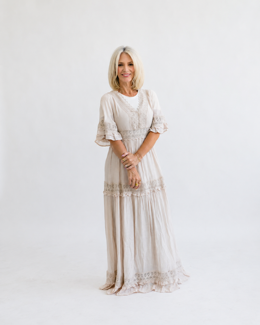 V-NECK LACE TRIM MAXI DRESS